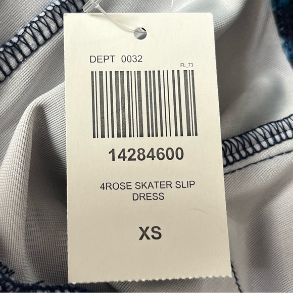 Hot Topic Roses and Coffins Velvet Skater Slip Dress Blue Size XSmall - Picture 10 of 11